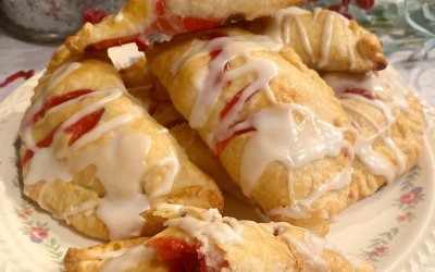 Raspberry Hand Pies (Turnovers)