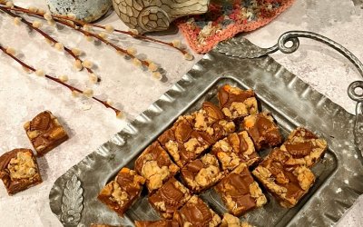 Reese’s Peanut Butter Cookie Bars